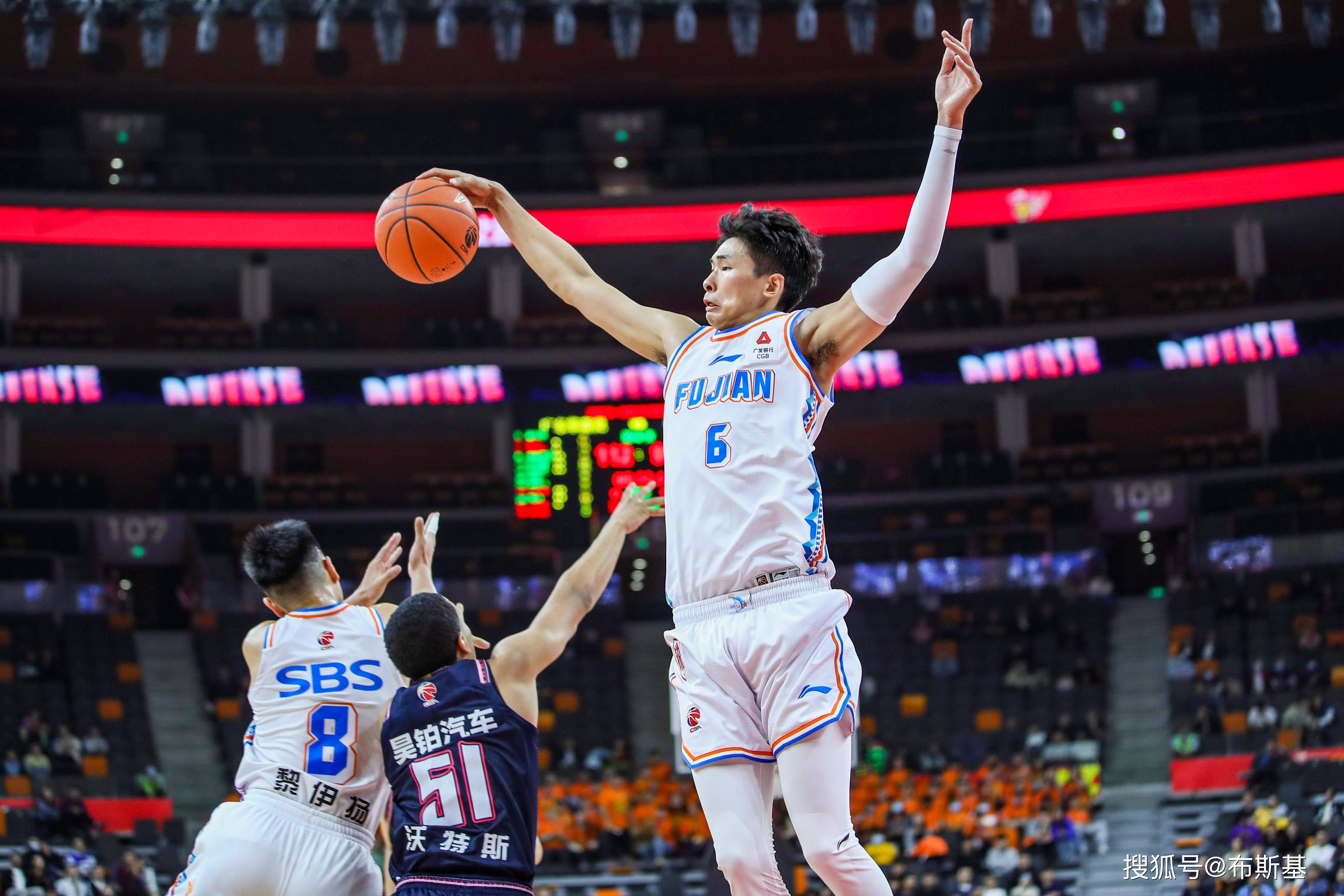 英雄联盟投注-包含今晨体能课后，底特律活塞门线救险备战CBA季后赛，态度坚定，赛程密集仍需轮换的词条